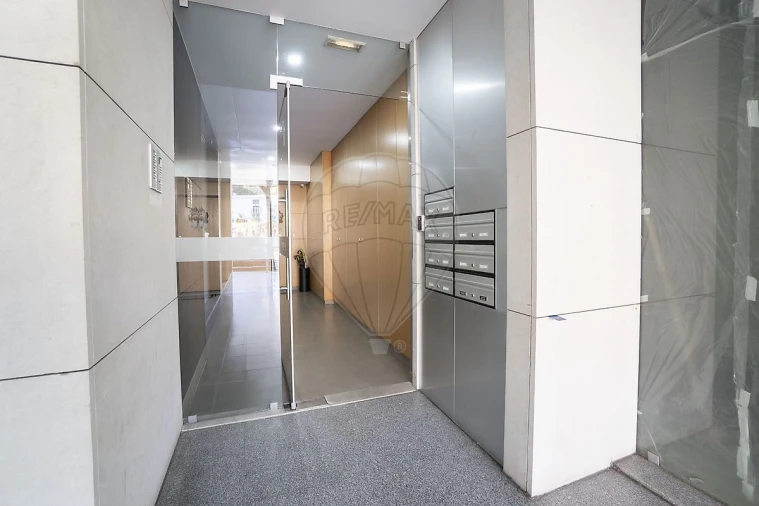 Apartamento T2 para Venda em Vila Chã, Codal e Vila Cova de Perrinho Foto 32