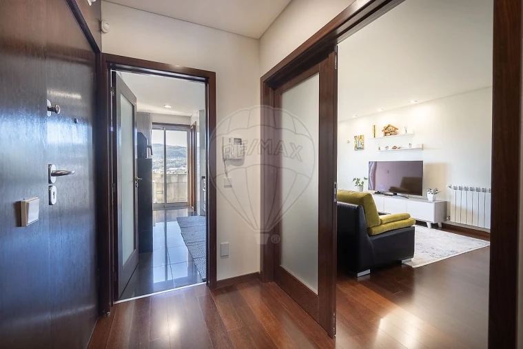 Apartamento T2 para Venda em Vila Chã, Codal e Vila Cova de Perrinho Foto 10