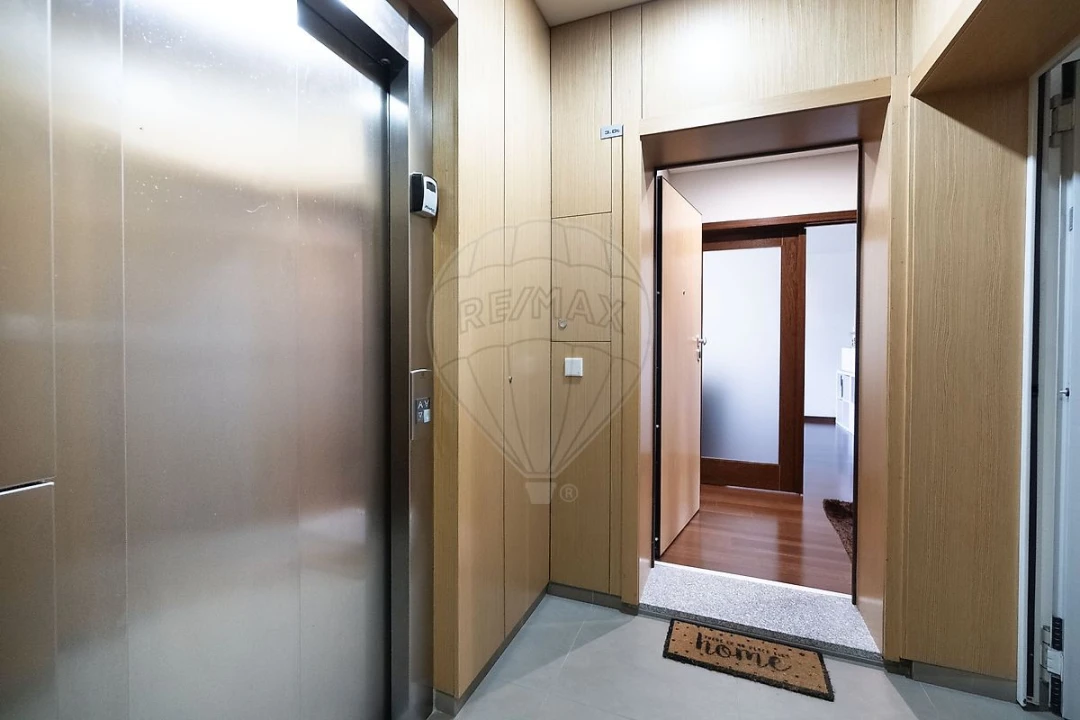 Apartamento T2 para Venda em Vila Chã, Codal e Vila Cova de Perrinho Foto 30