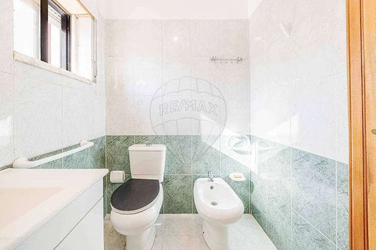 Apartamento T2 para Venda em Cacém e São Marcos Foto 11