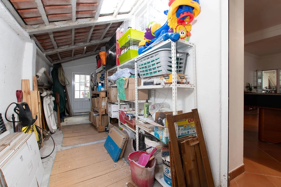 Moradia T5 para Venda em Santa Maria, São Pedro e Matacães Foto 37