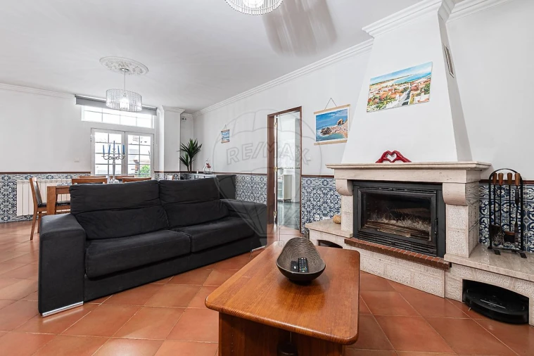 Moradia T5 para Venda em Santa Maria, São Pedro e Matacães Foto 24