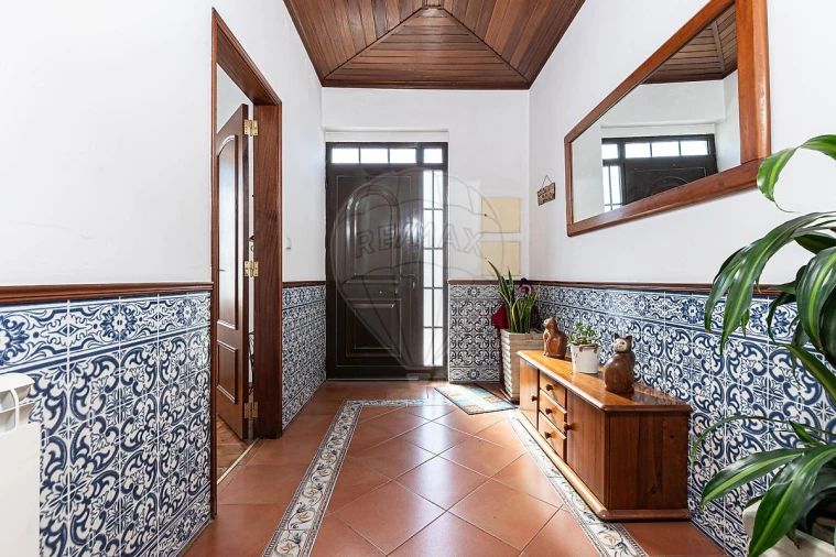 Moradia T5 para Venda em Santa Maria, São Pedro e Matacães Foto 20