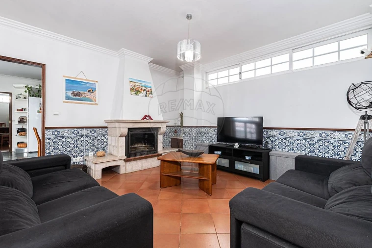 Moradia T5 para Venda em Santa Maria, São Pedro e Matacães Foto 25