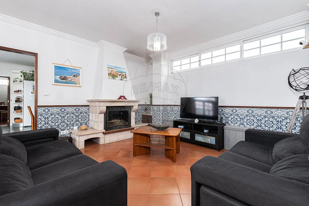 Moradia T5 para Venda em Santa Maria, São Pedro e Matacães Foto 25