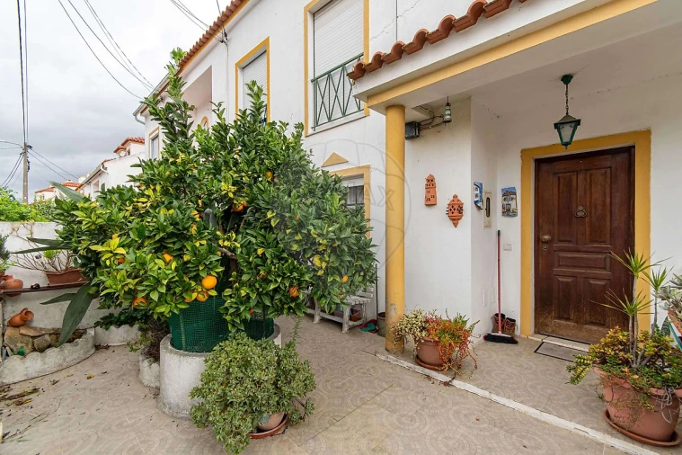 Moradia T3 para Venda em Alenquer (Santo Estêvão e Triana) Foto 7