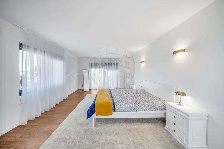 Moradia T5 para Venda em Fermentelos Foto 20