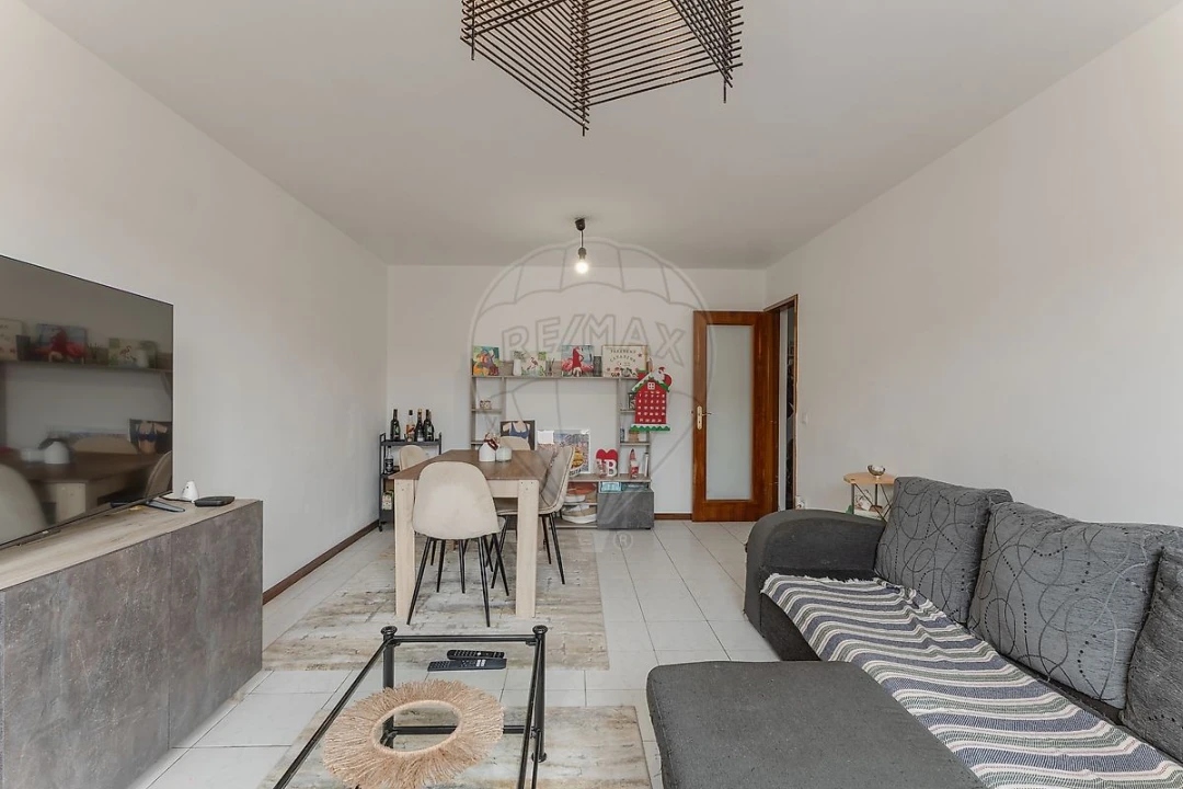 Apartamento T2 para Venda em Baguim do Monte (Rio Tinto) Foto 17