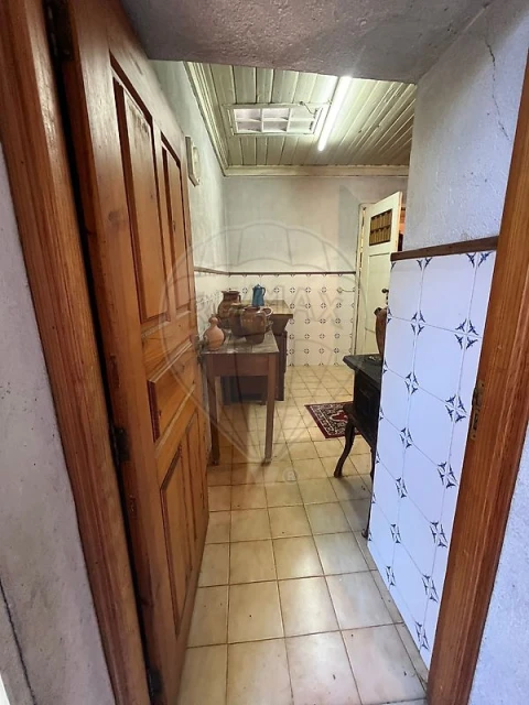 Moradia T3 para Venda em Arnoia