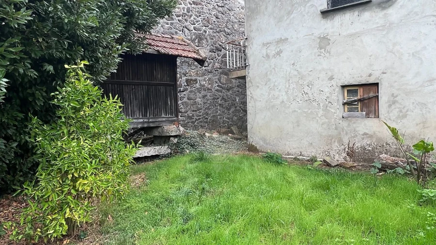 Moradia T3 para Venda em Arnoia Foto 19