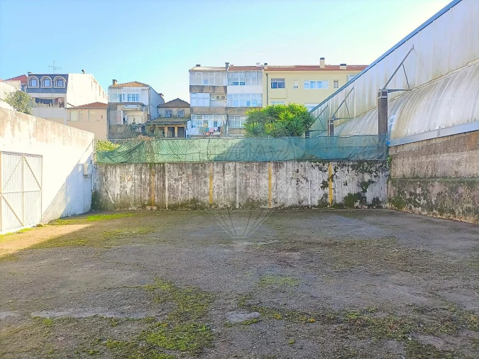 Garagem para Venda em Bonfim