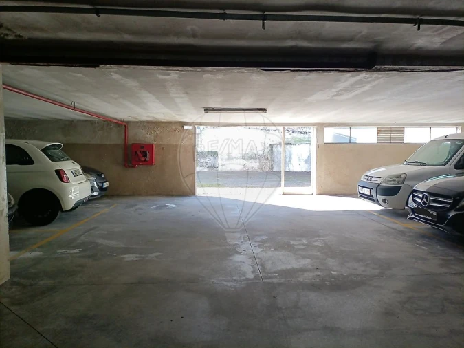 Garagem para Venda em Bonfim Foto 4