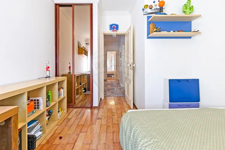 Moradia T3 para Venda em Charneca de Caparica e Sobreda Foto 11