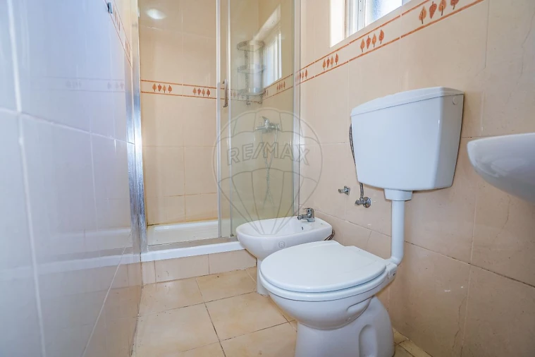 Moradia T3 para Venda em Vidais Foto 38