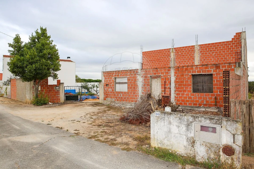 Moradia T3 para Venda em Aveiras de Cima Foto 2