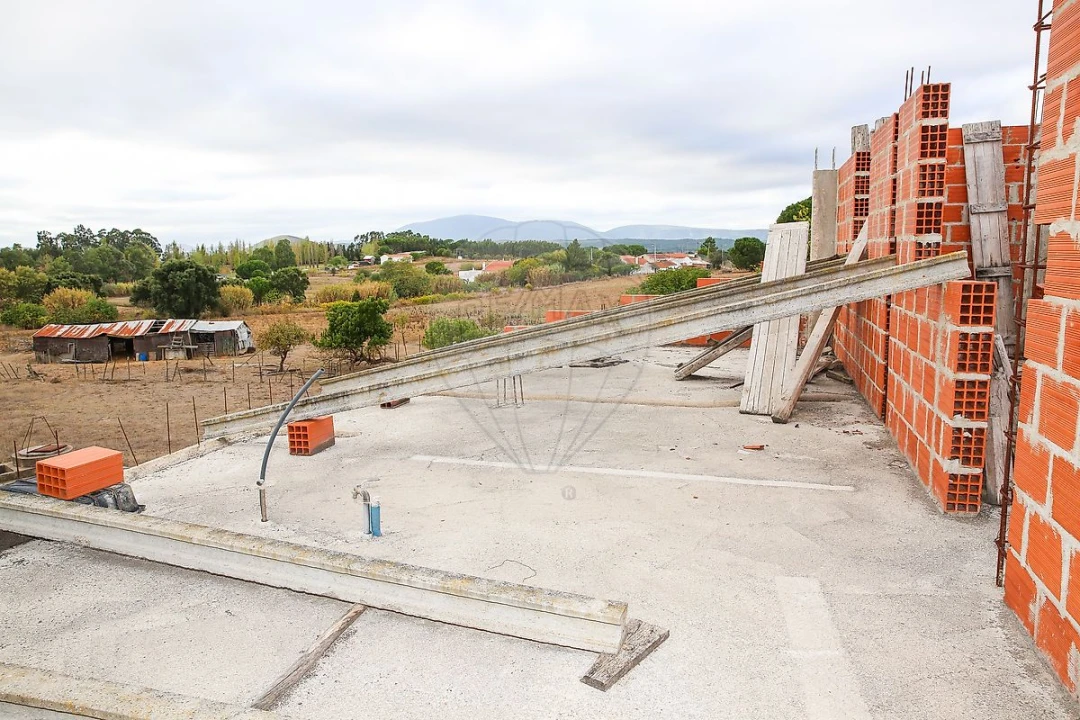 Moradia T3 para Venda em Aveiras de Cima Foto 21