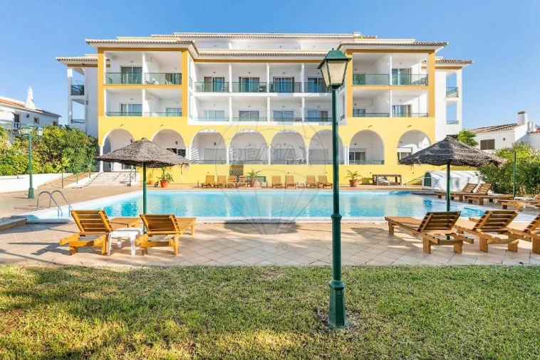 Apartamento T1 para Venda em Altura Foto 5