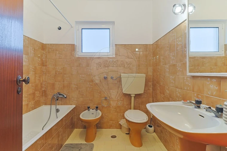 Apartamento T3 para Arrendamento em Buarcos Foto 17