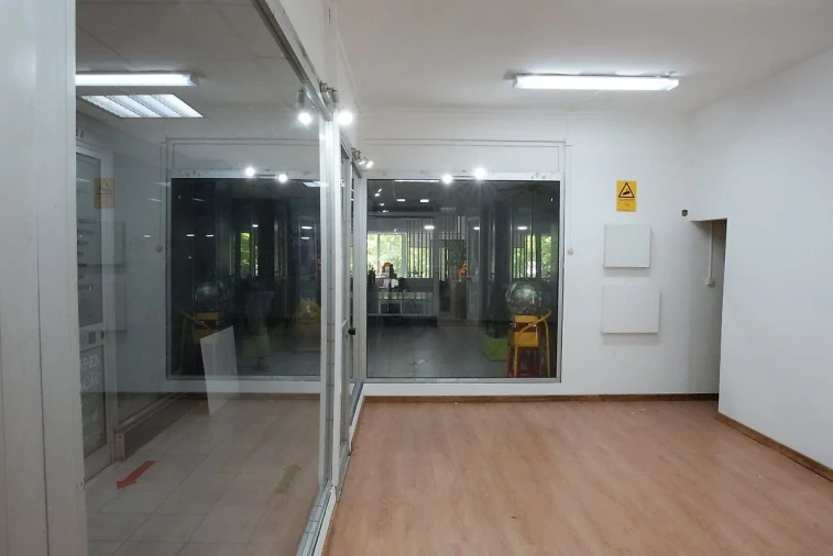 Loja para Venda em Laranjeiro e Feijó Foto 3