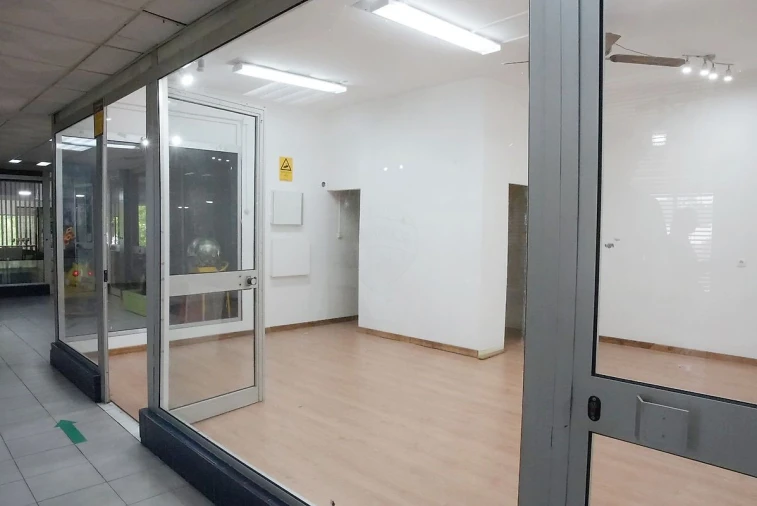 Loja para Venda em Laranjeiro e Feijó