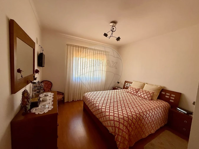 Moradia T5 para Venda em Algueirão-Mem Martins Foto 16