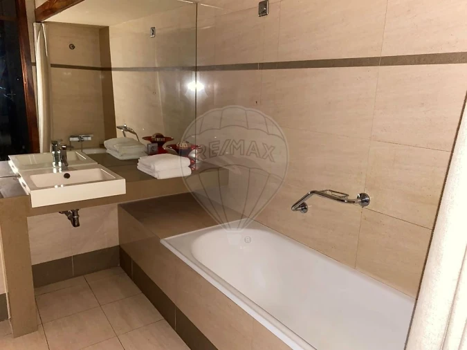 Apartamento T4 para Arrendamento em São Mamede de Infesta e Senhora da Hora Foto 8