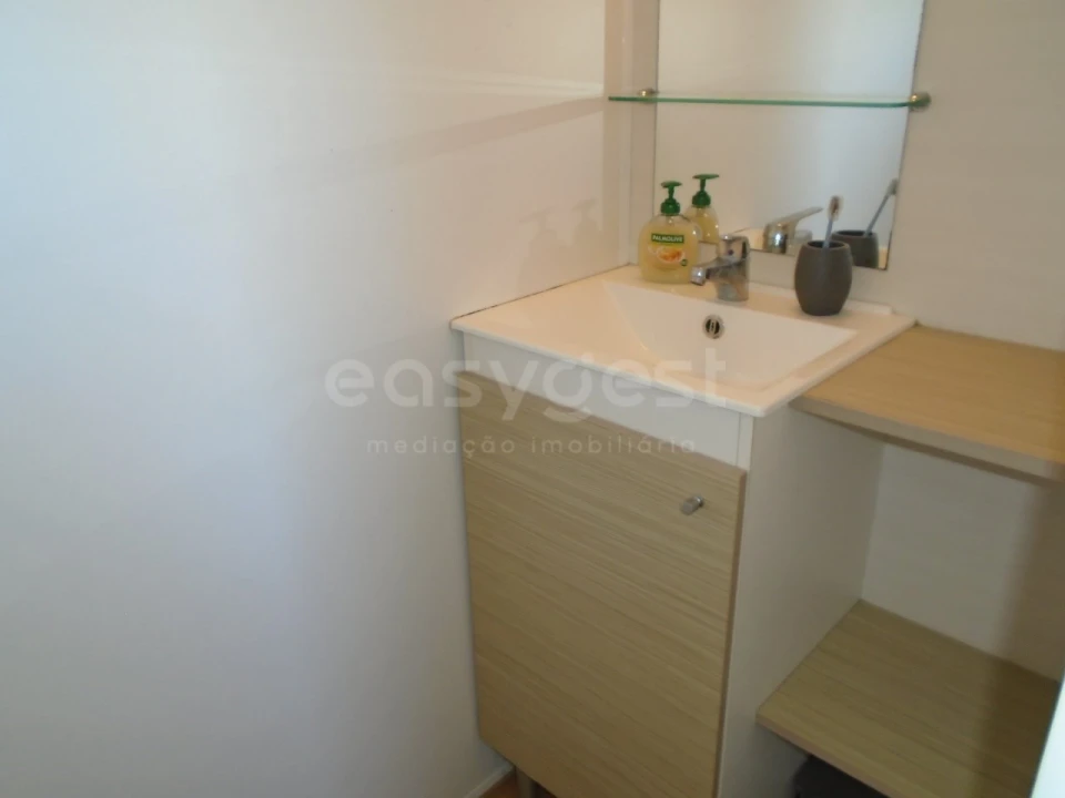 Moradia T2 para Venda em Pataias e Martingança Foto 16