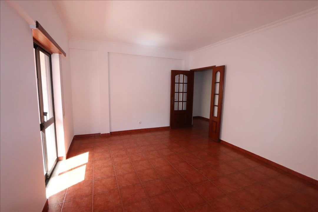Apartamento T3 para Venda em Quinta do Conde Foto 6