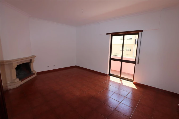 Apartamento T3 para Venda em Quinta do Conde Foto 5
