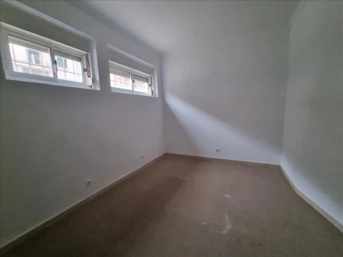 Apartamento T2 para Venda em Campolide Foto 8