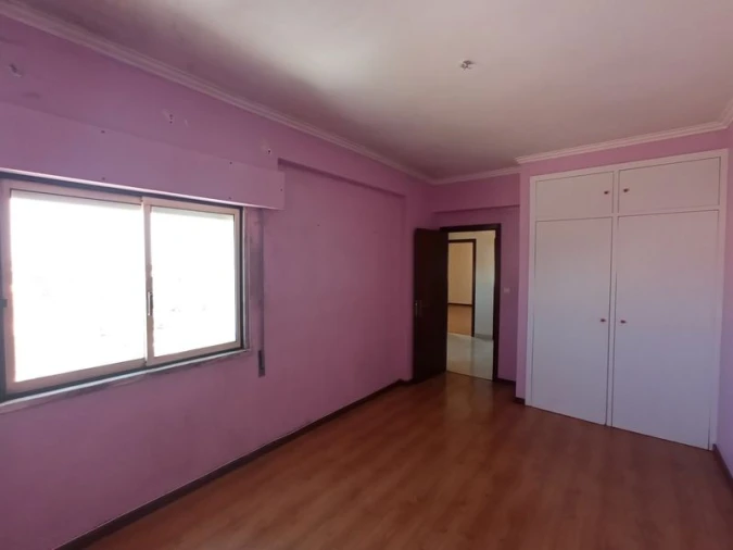 Apartamento T3 para Venda em Carregado e Cadafais Foto 8