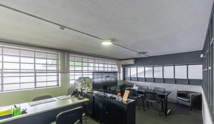 Armazém para Venda em Grijó e Sermonde Foto 15