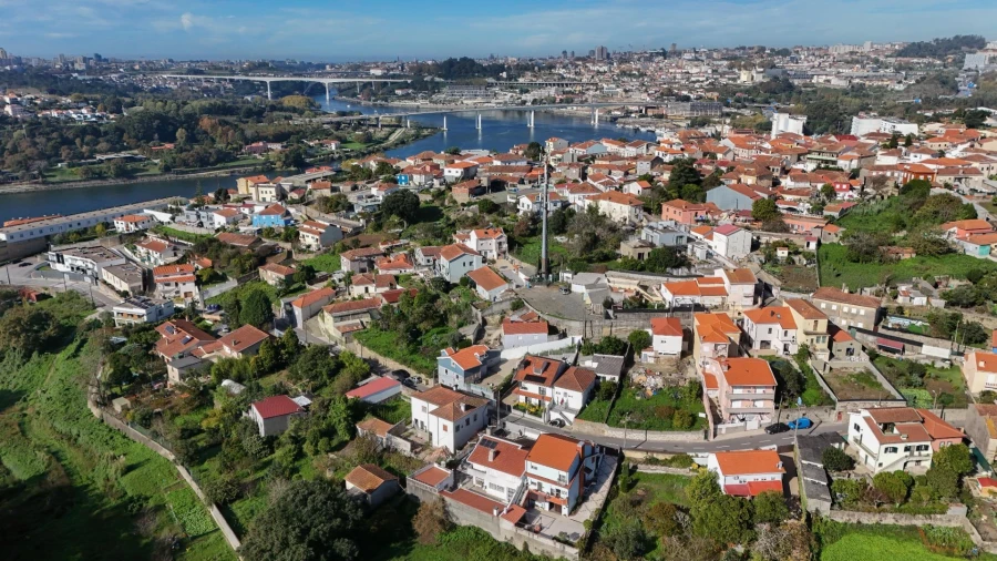 Moradia T4 para Venda em Gondomar (São Cosme), Valbom e Jovim Foto 8