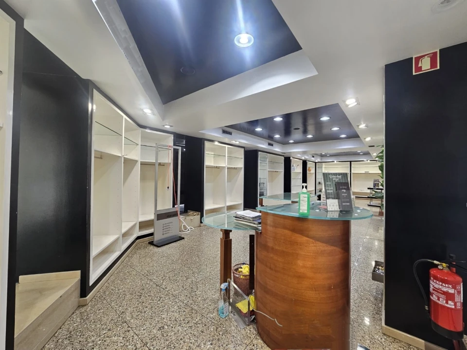 Loja para Arrendamento em Glória e Vera Cruz Foto 1