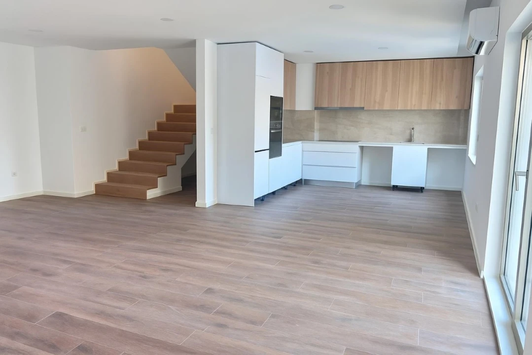 Apartamento T3 para Venda em Glória e Vera Cruz Foto 4