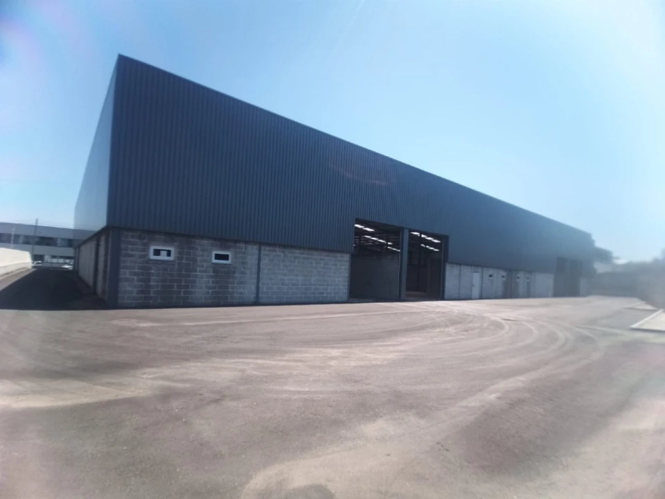 Armazém para Venda em Palhaça Foto 4