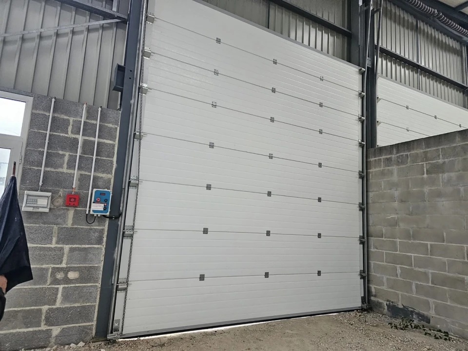 Armazém para Venda em Palhaça Foto 12