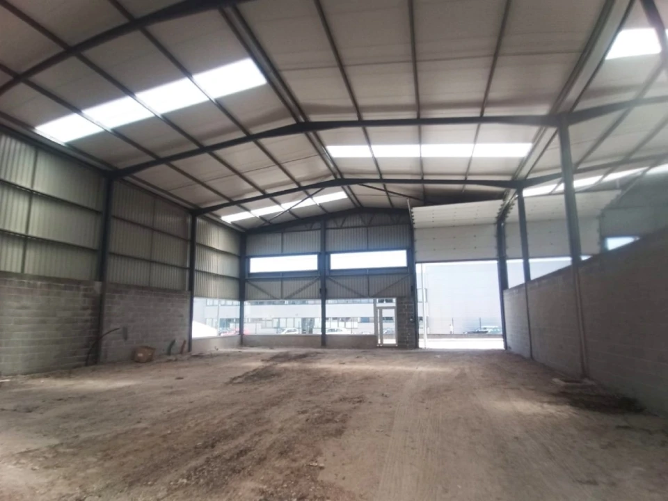 Armazém para Venda em Palhaça Foto 14