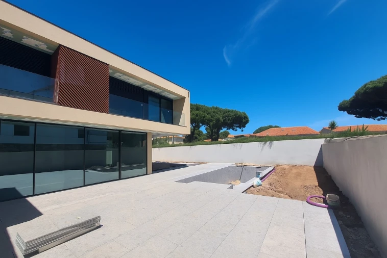 Moradia T4 para Venda em Cascais e Estoril Foto 6