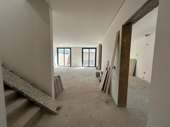 Moradia T4 para Venda em Santa Joana Foto 8