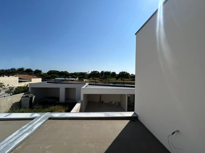 Moradia T4 para Venda em Santa Joana Foto 30