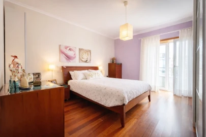 Apartamento T3 para Venda em Glória e Vera Cruz