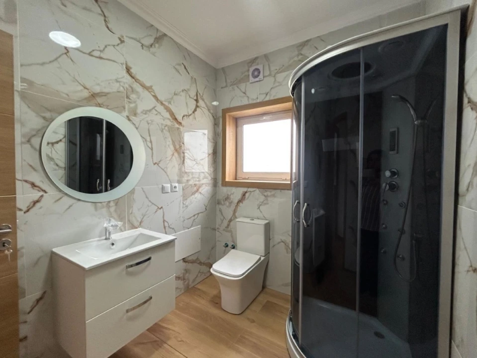 Moradia T4 para Venda em Gafanha da Nazaré Foto 1