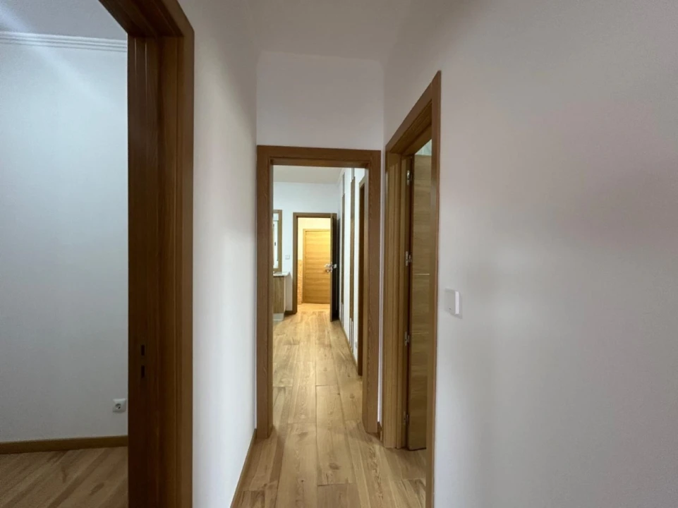 Moradia T4 para Venda em Gafanha da Nazaré Foto 10