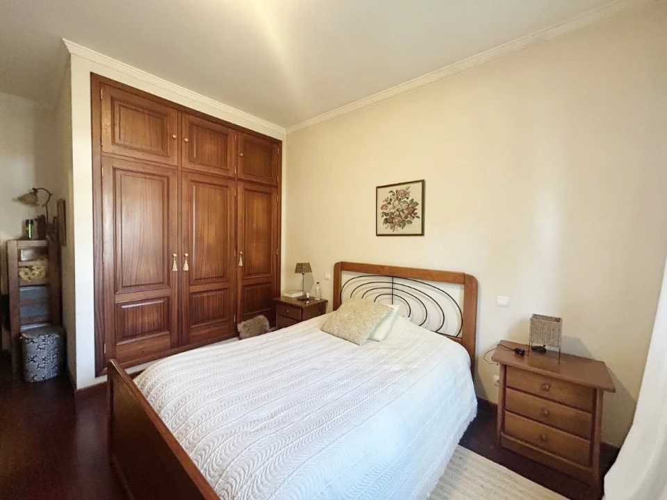 Moradia T4 para Venda em Oiã Foto 1