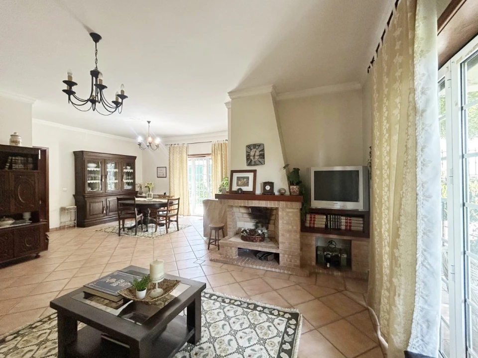 Moradia T4 para Venda em Oiã Foto 20