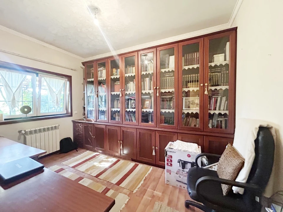 Moradia T4 para Venda em Oiã Foto 25