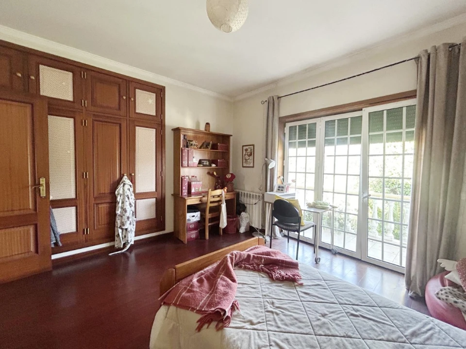 Moradia T4 para Venda em Oiã Foto 37