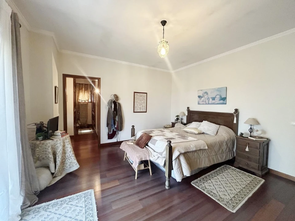 Moradia T4 para Venda em Oiã Foto 45