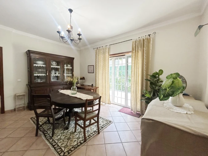 Moradia T4 para Venda em Oiã Foto 22